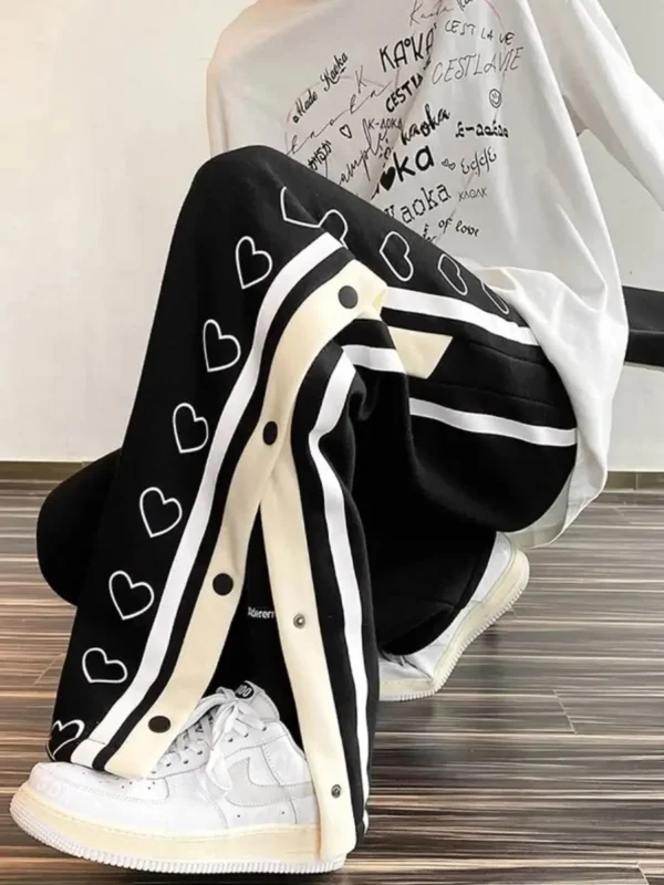 Stylish Heart Fleece Baggy Pant - Image 2